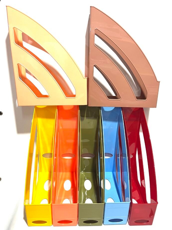 حامل كتب و مجلات